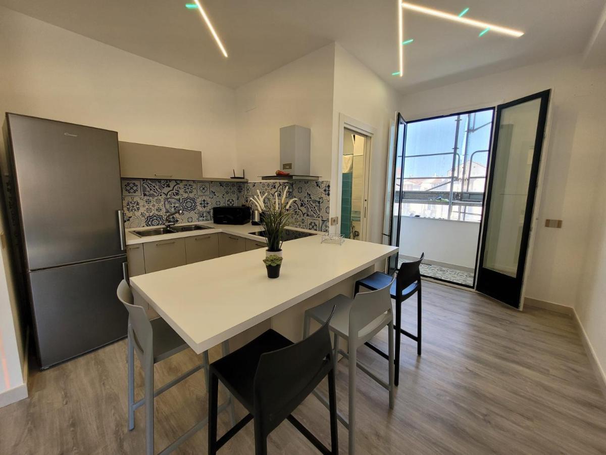 Sara Luxury Apartment 3 Сорренто Экстерьер фото